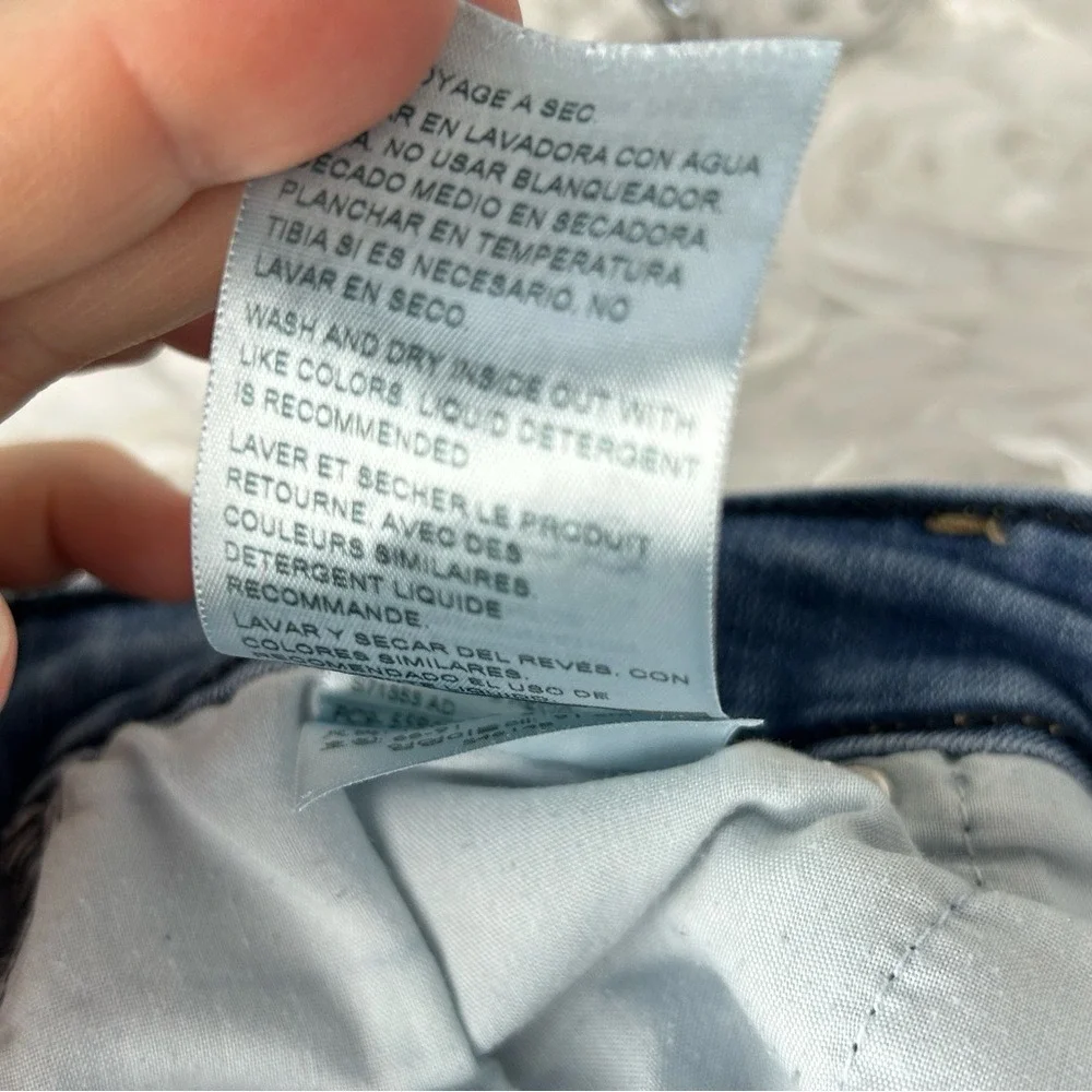Levi's Denizen‎ High Rise Blue Jean Shorts 2-W26